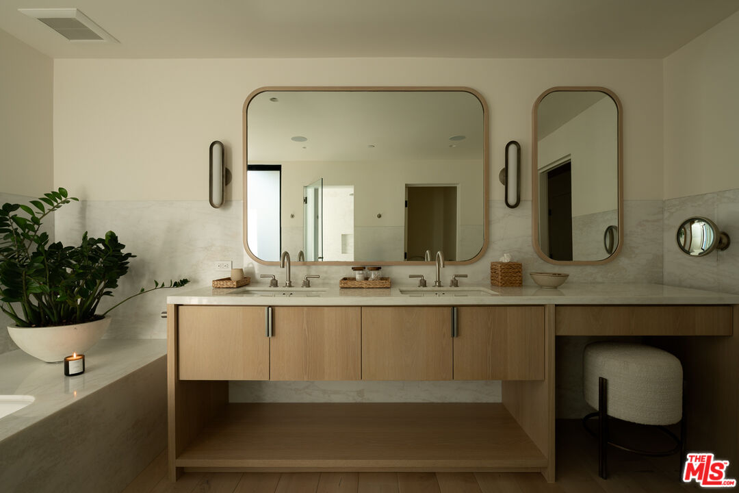 MLS #25621773 image #9