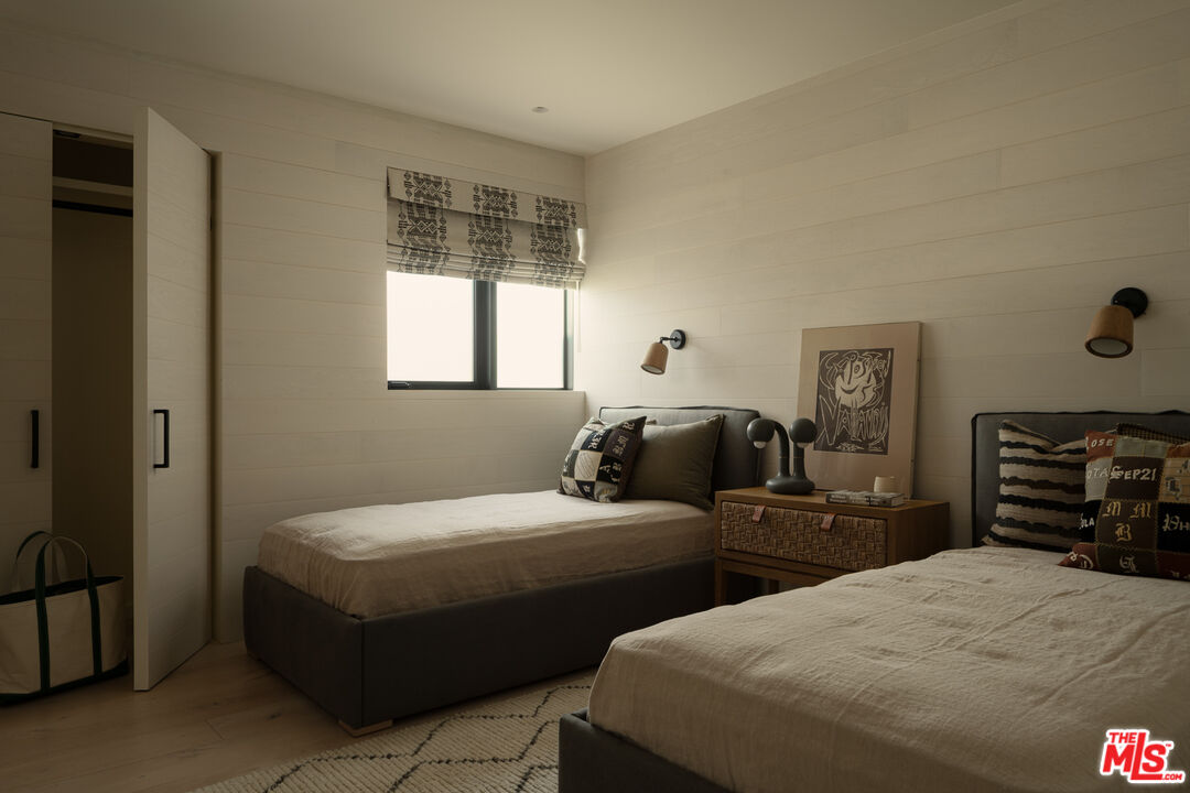 MLS #25621773 image #12