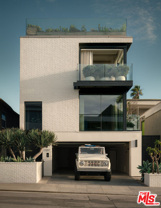 MLS #25621773 image #29