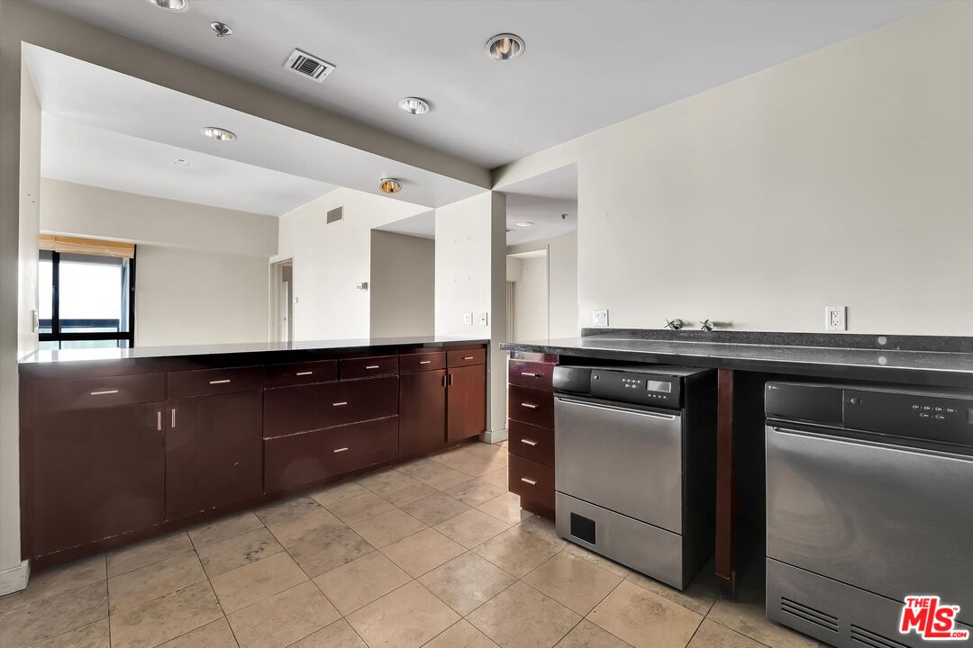 MLS #25622091 image #16