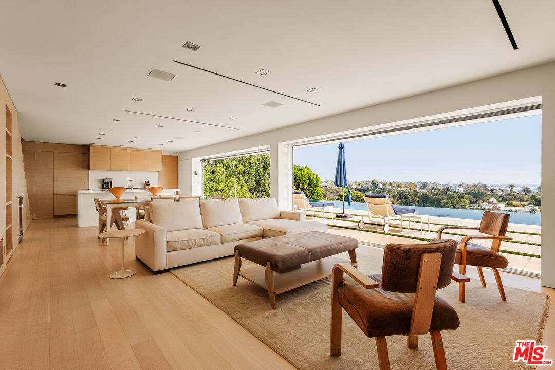 MLS #25622155 image #9