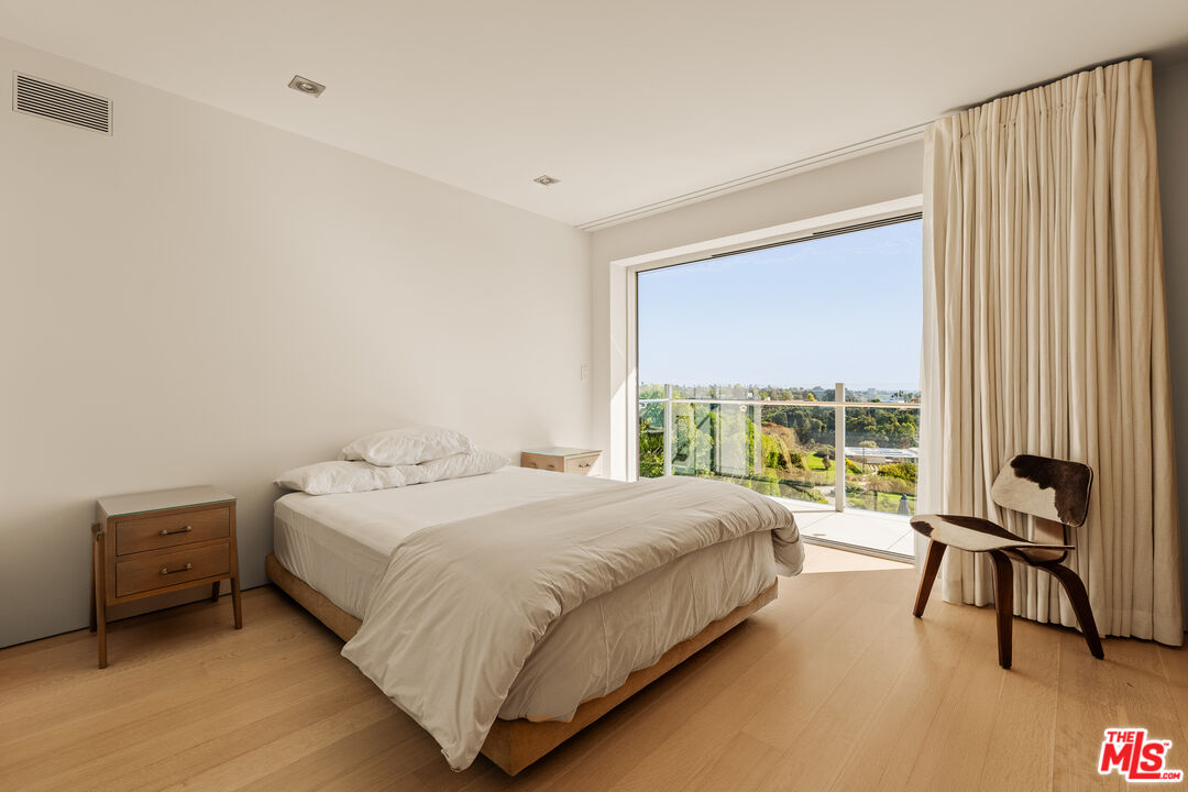 MLS #25622155 image #20