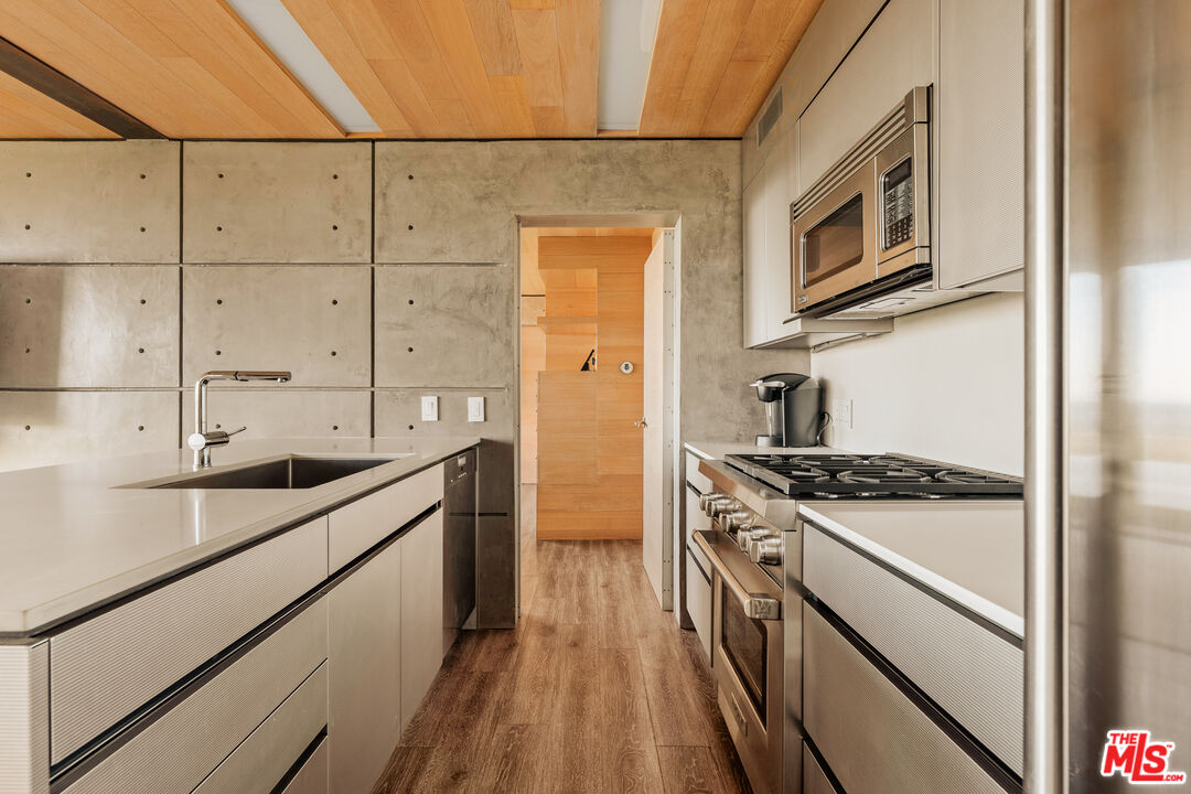 MLS #25622155 image #33