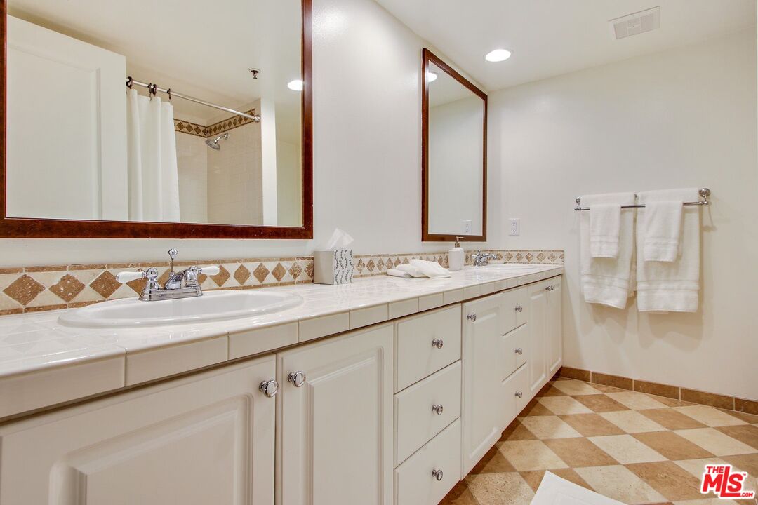 MLS #25622229 image #9