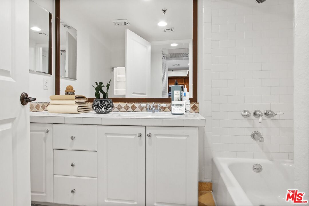 MLS #25622229 image #8