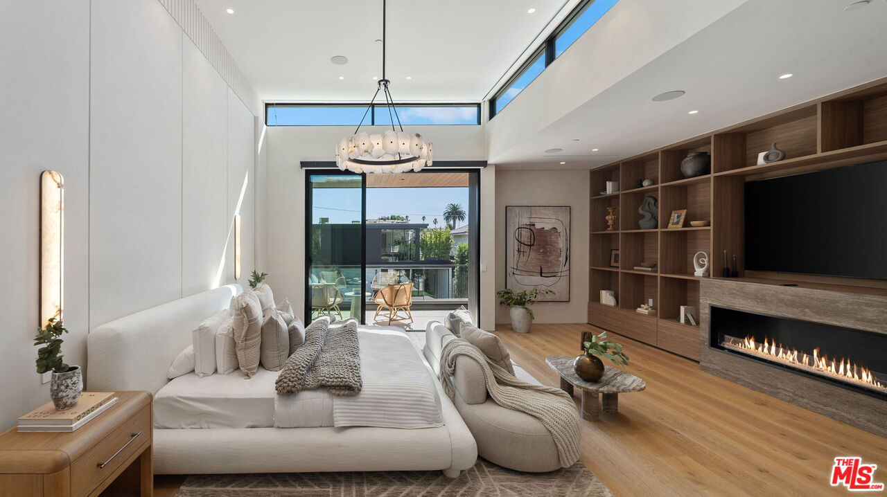 MLS #25622733 image #17