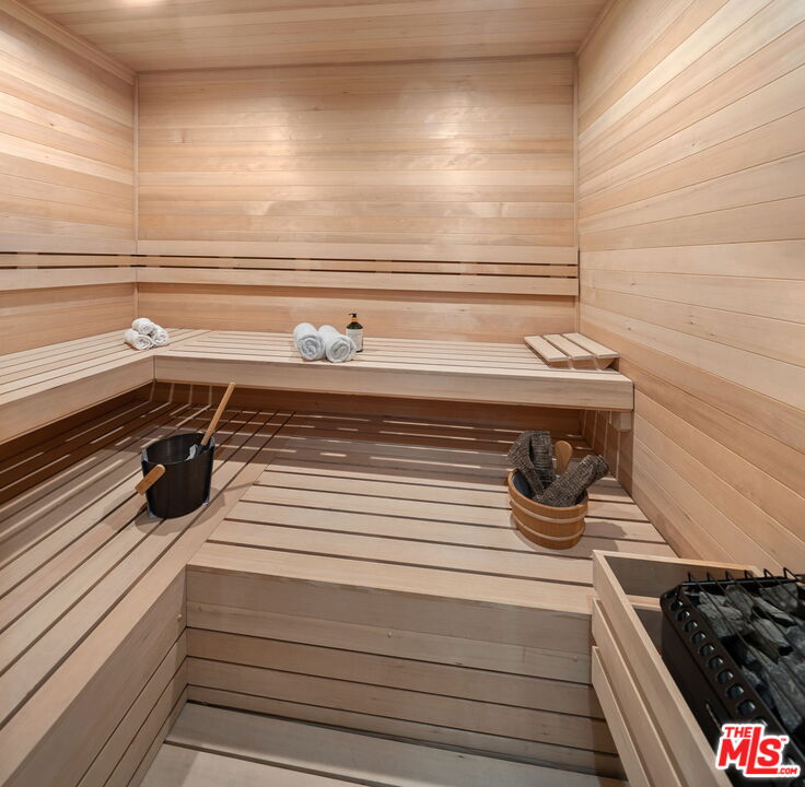 MLS #25622733 image #28