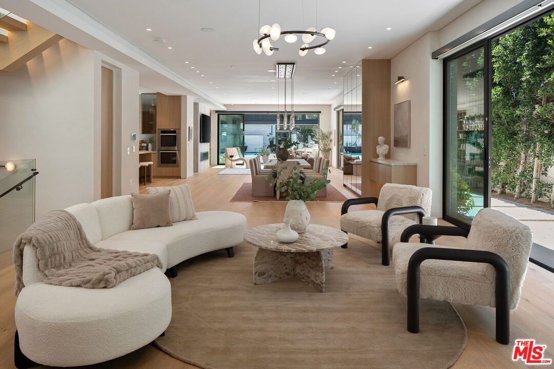 MLS #25622733 image #4