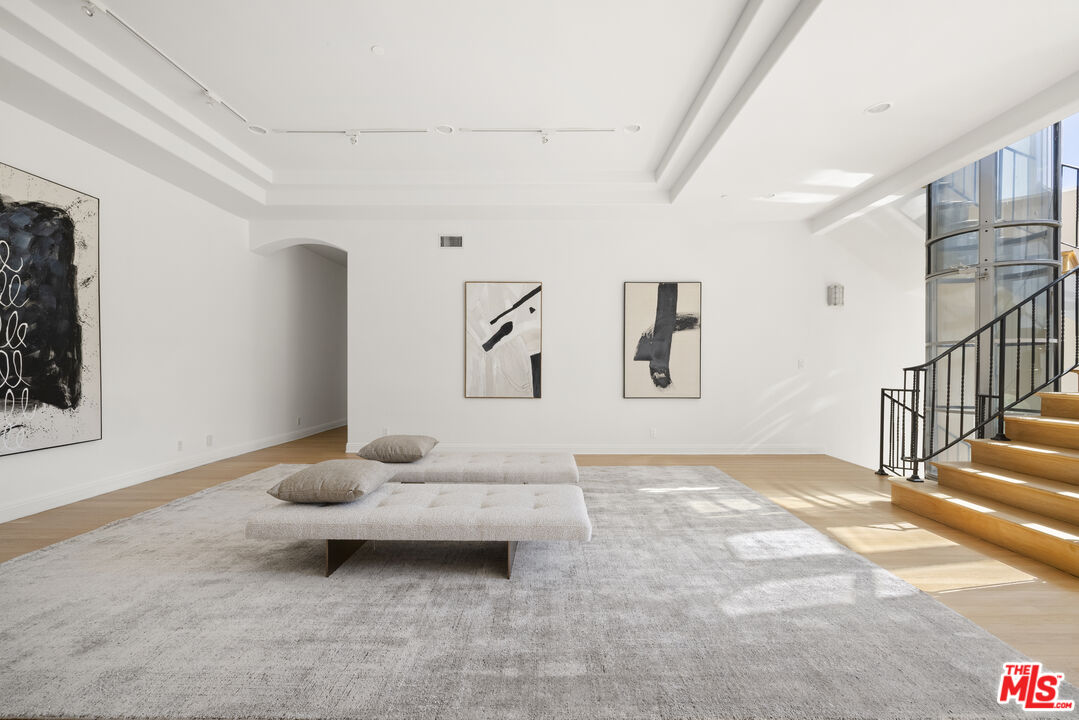 MLS #25622807 image #9