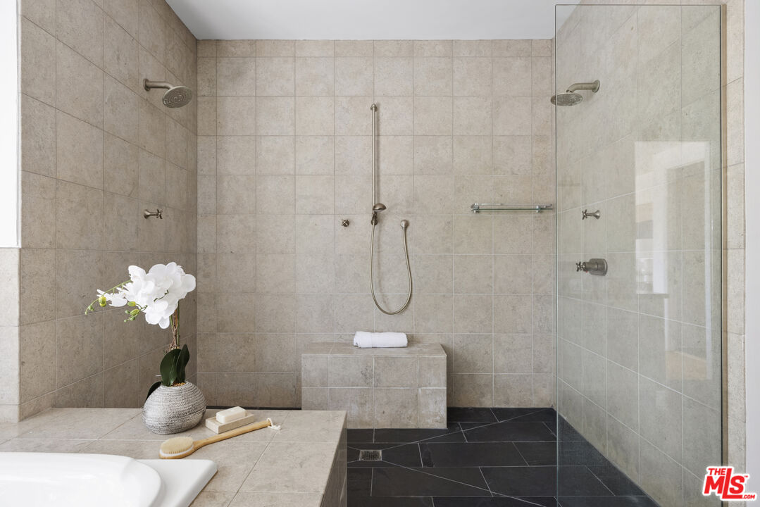 MLS #25622807 image #11