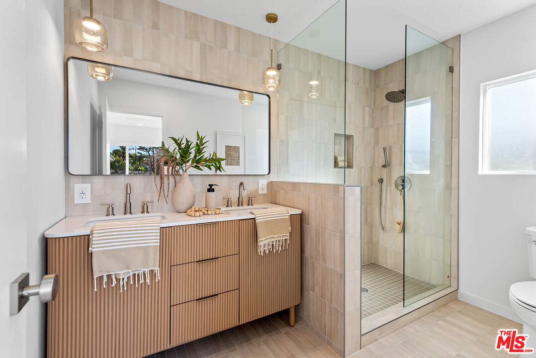 MLS #25622811 image #15