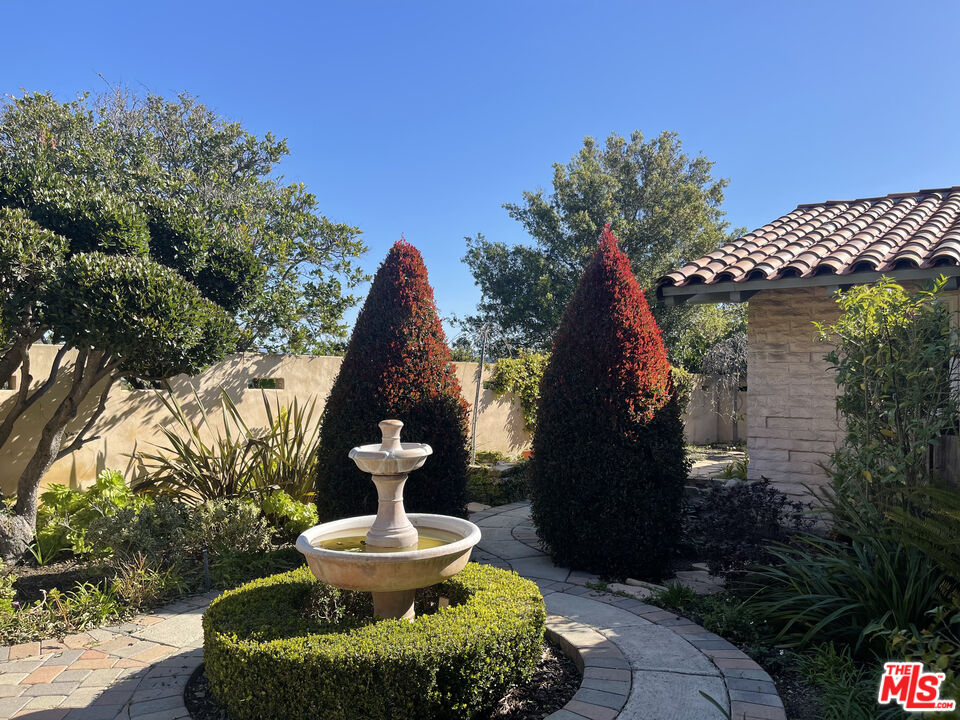 MLS #25623025 image #2