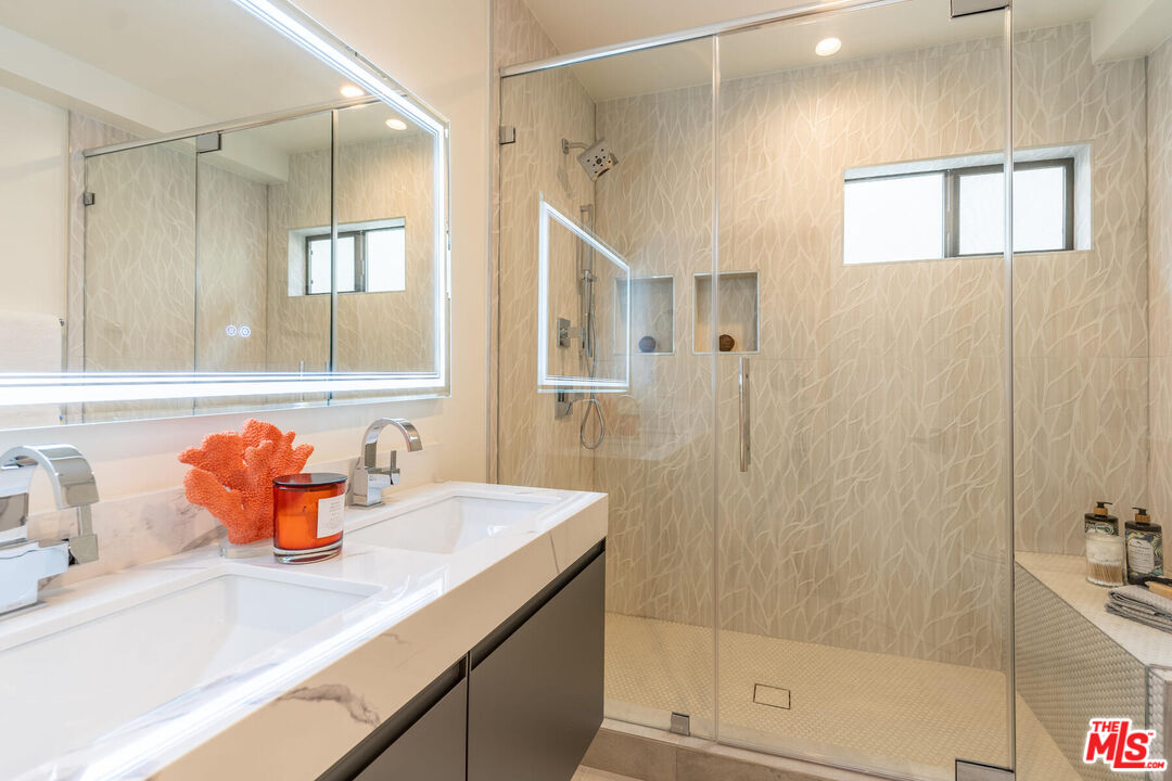 MLS #25623155 image #13