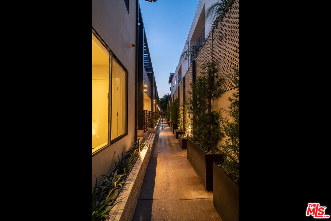 MLS #25623155 image #24