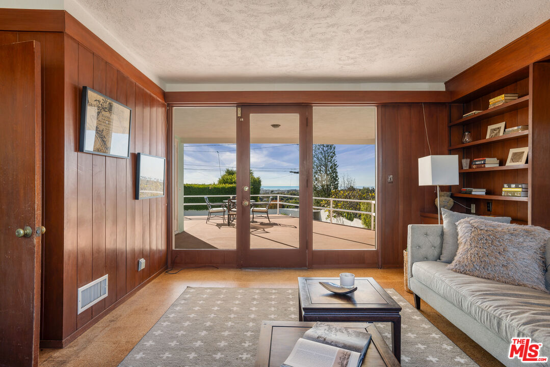 MLS #25623193 image #13