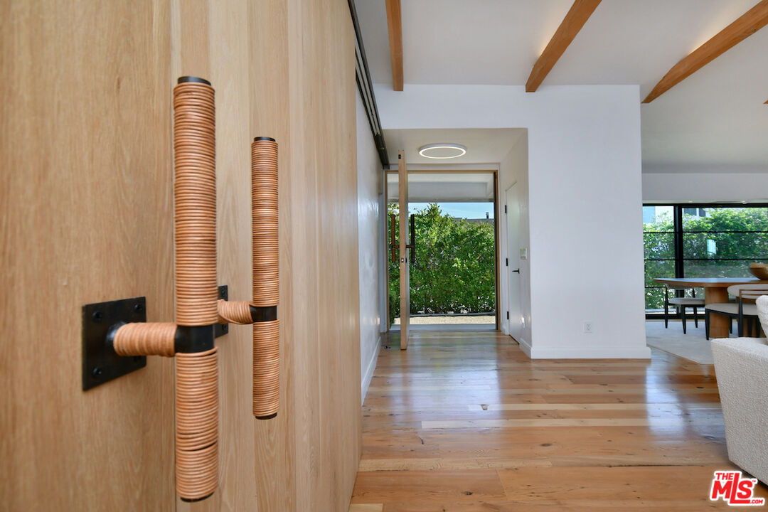 MLS #25623331 image #0