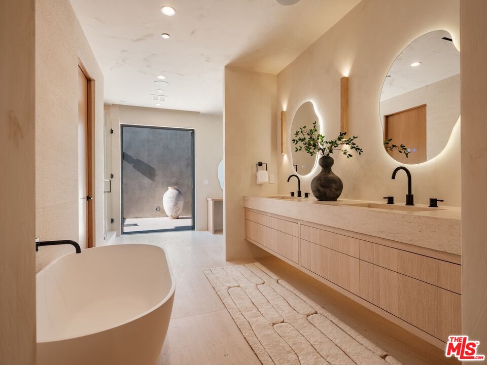 MLS #25623537 image #36