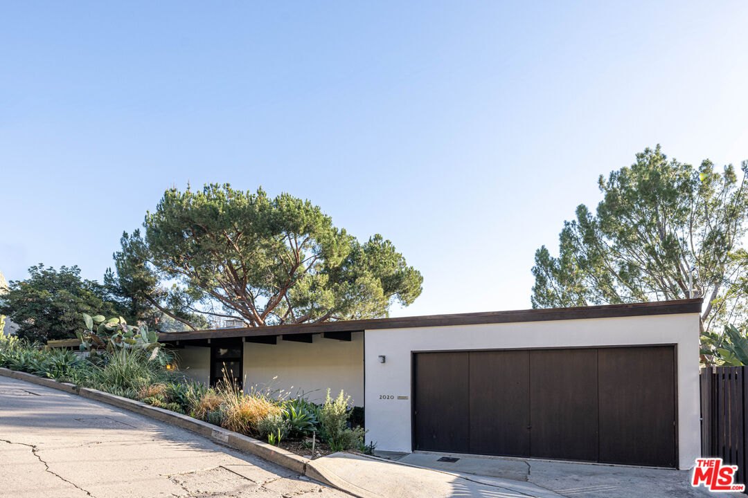 MLS #25623563 image #0