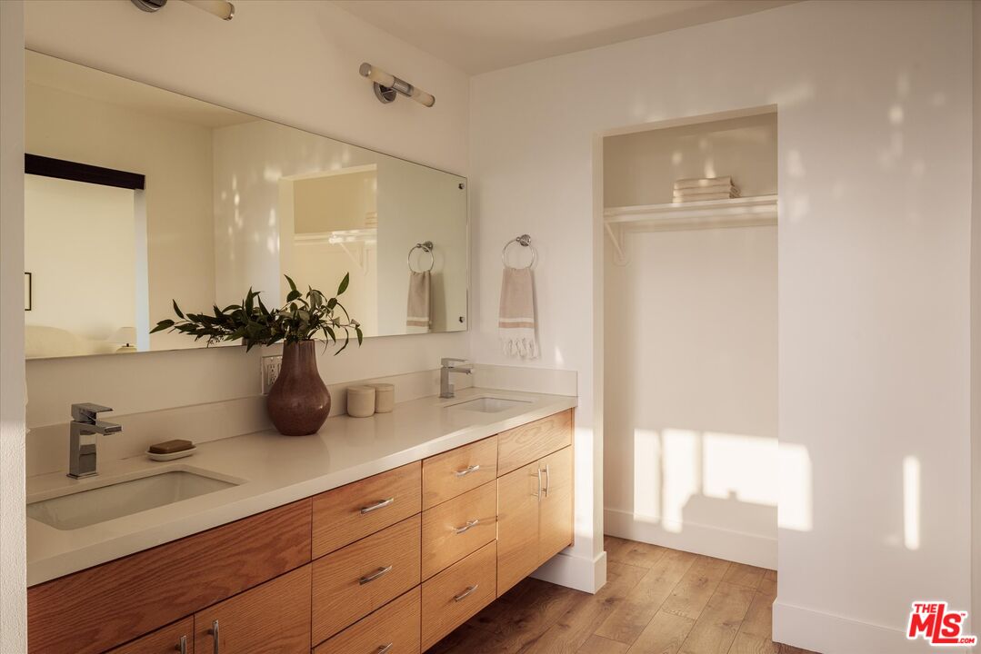 MLS #25623589 image #28