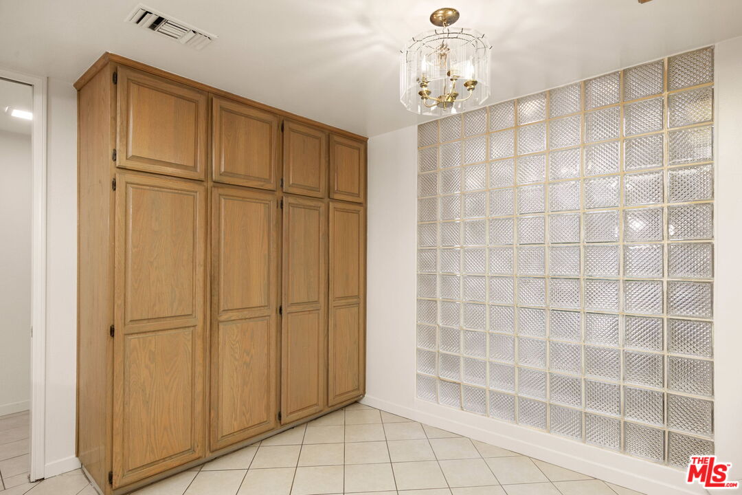 MLS #25623651 image #17