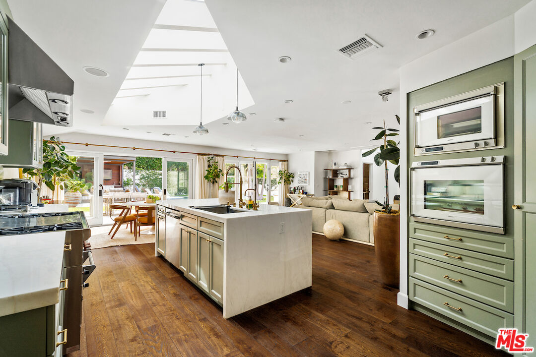 MLS #25623771 image #12