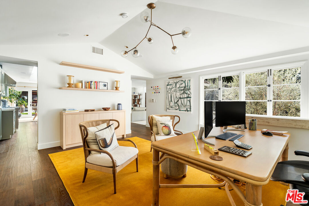 MLS #25623771 image #15