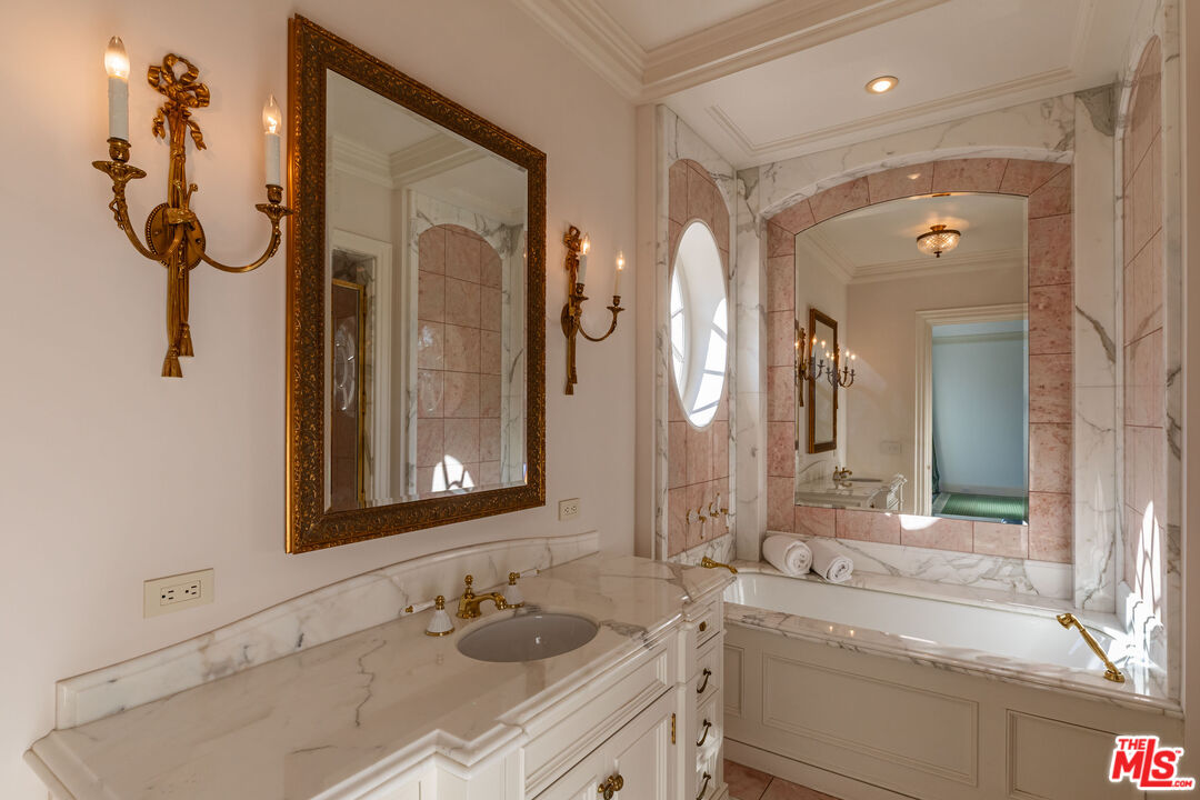 MLS #25623847 image #28