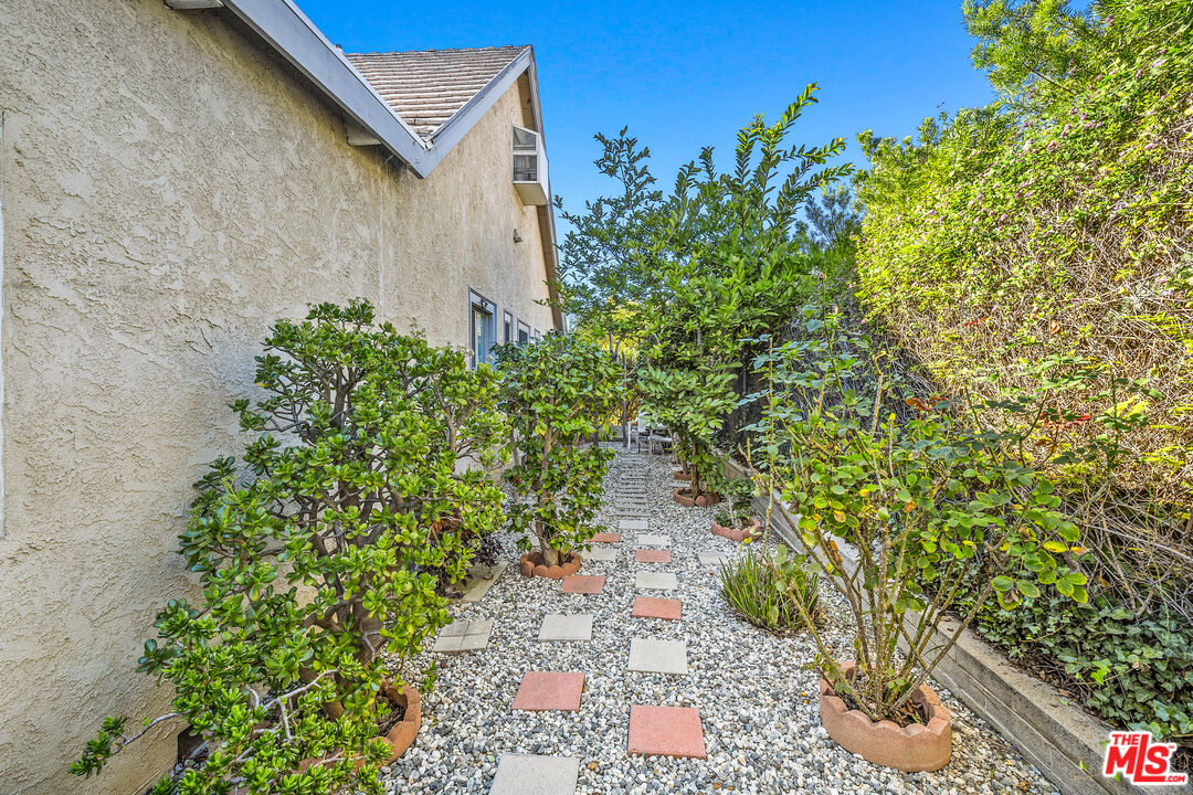 MLS #25623855 image #29