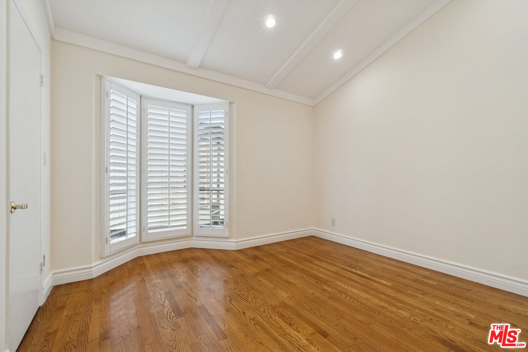 MLS #25623875 image #30