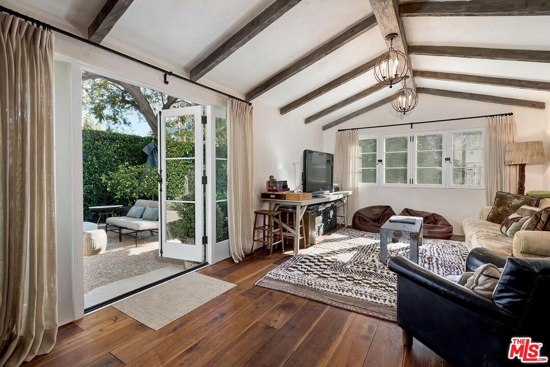 MLS #25623909 image #14