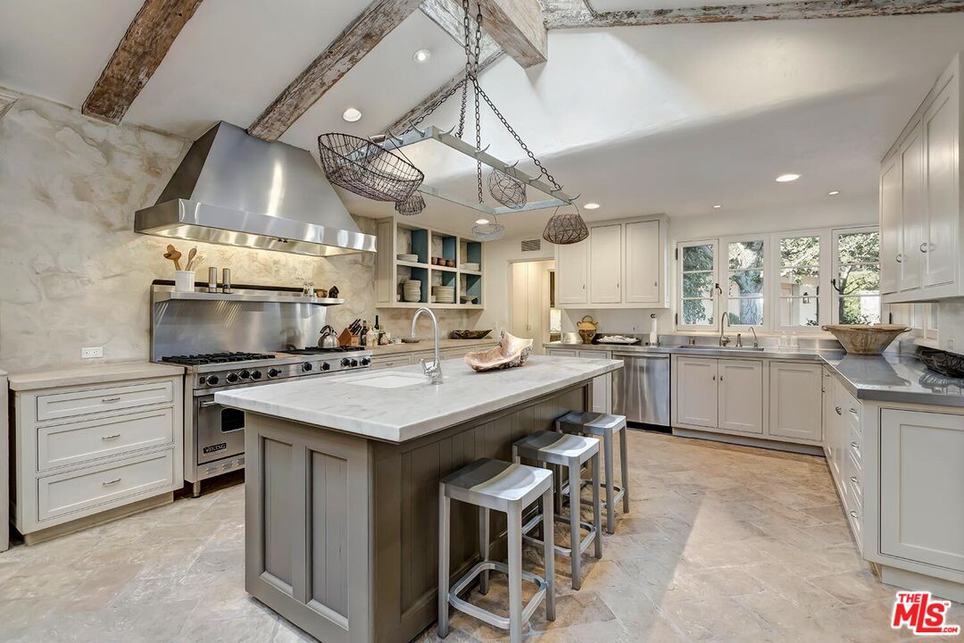 MLS #25623909 image #16