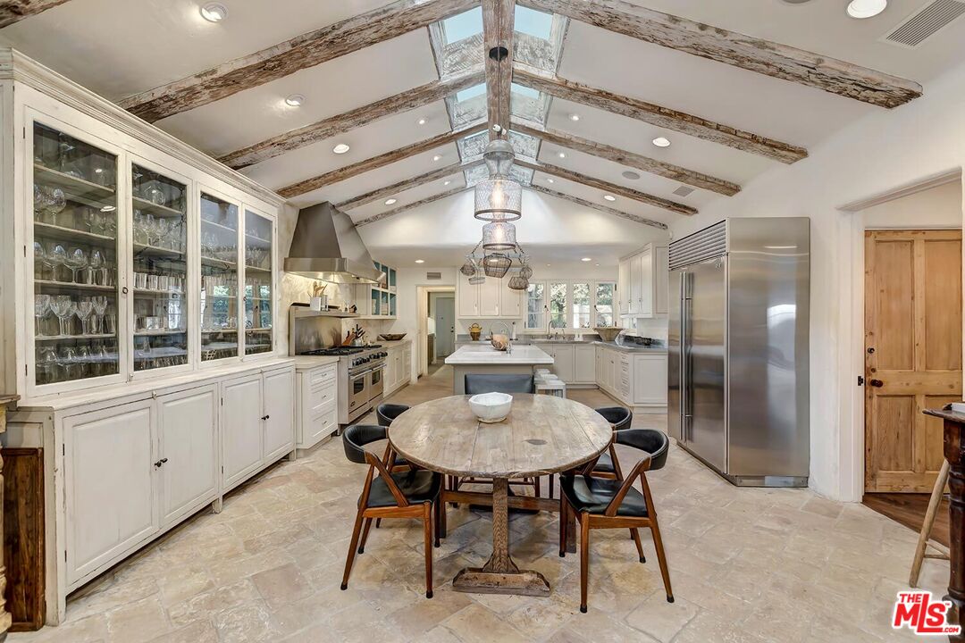 MLS #25623909 image #17