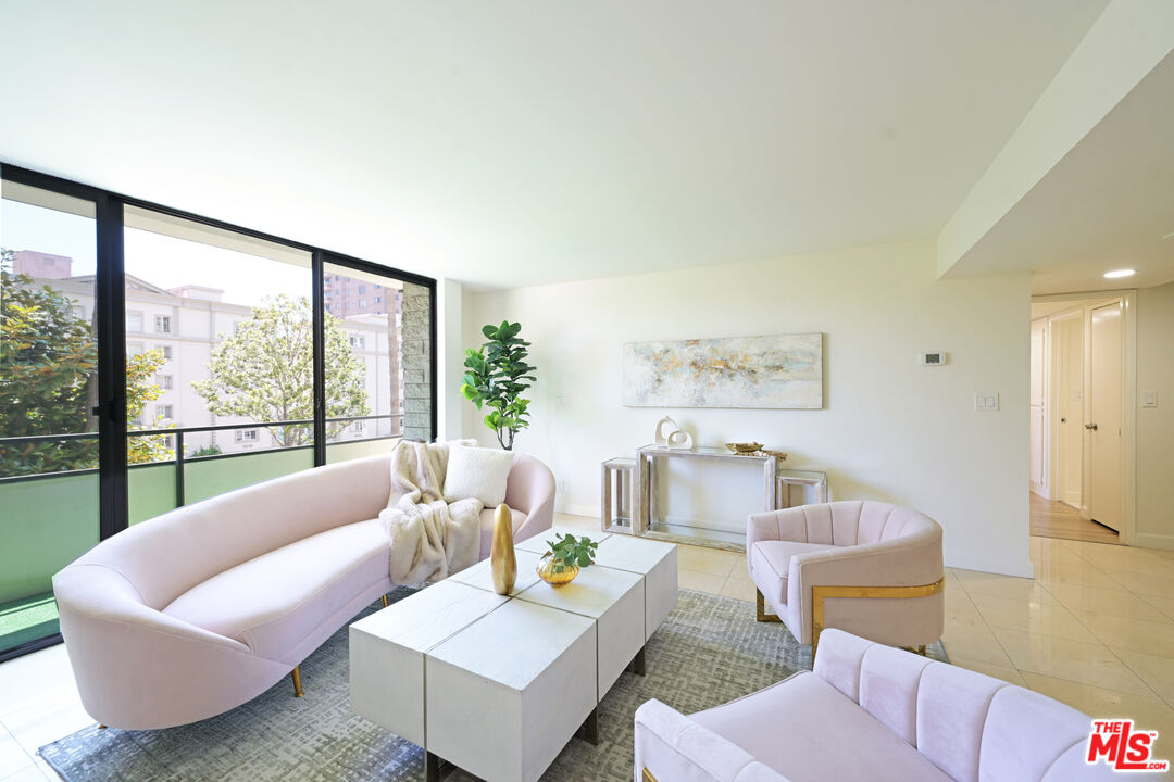 MLS #25624079 image #2