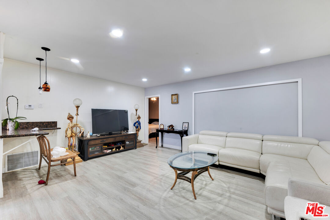 MLS #25624083 image #4