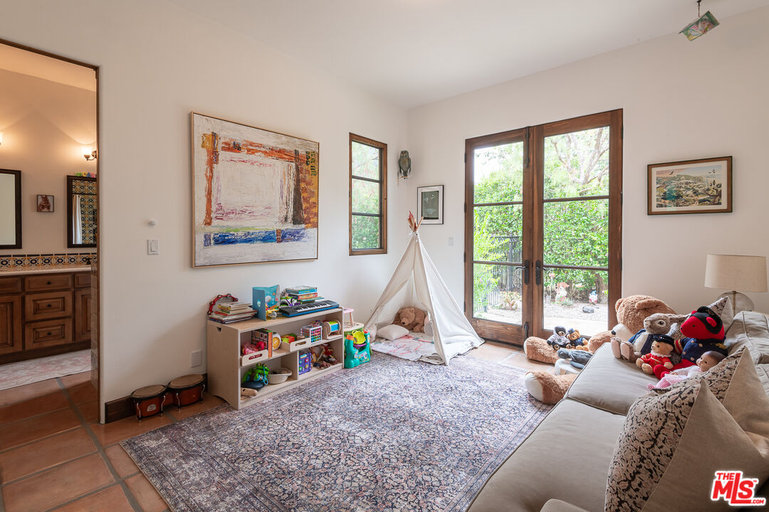 MLS #25624095 image #33