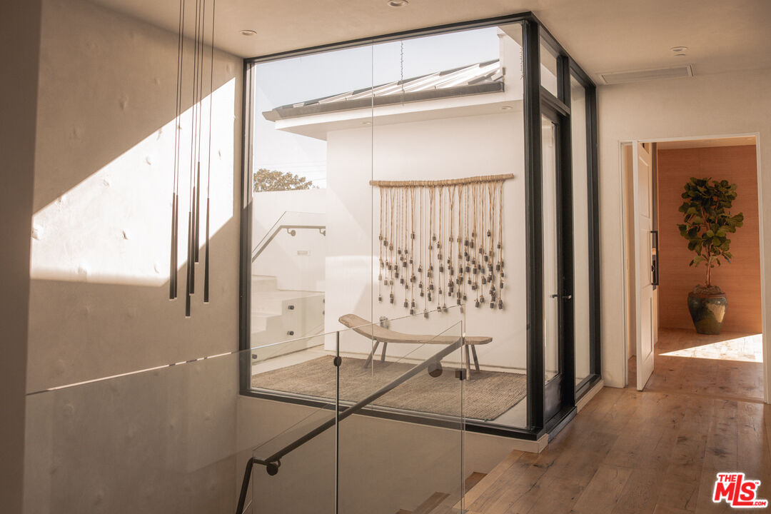 MLS #25624105 image #24