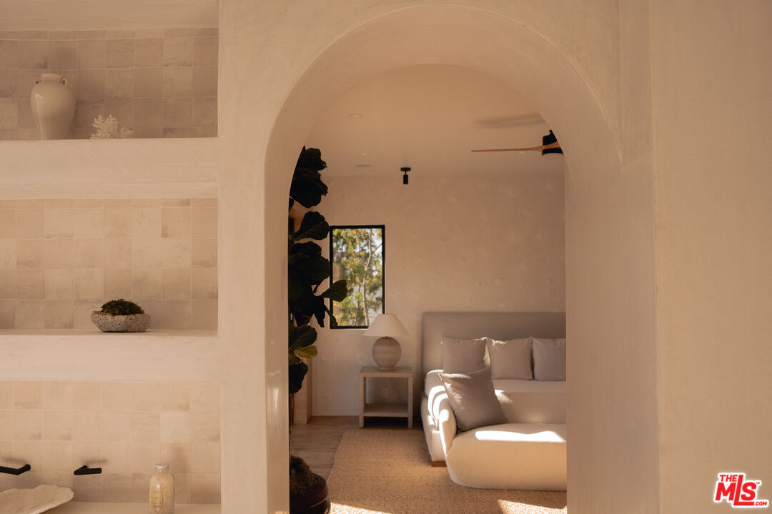 MLS #25624105 image #37