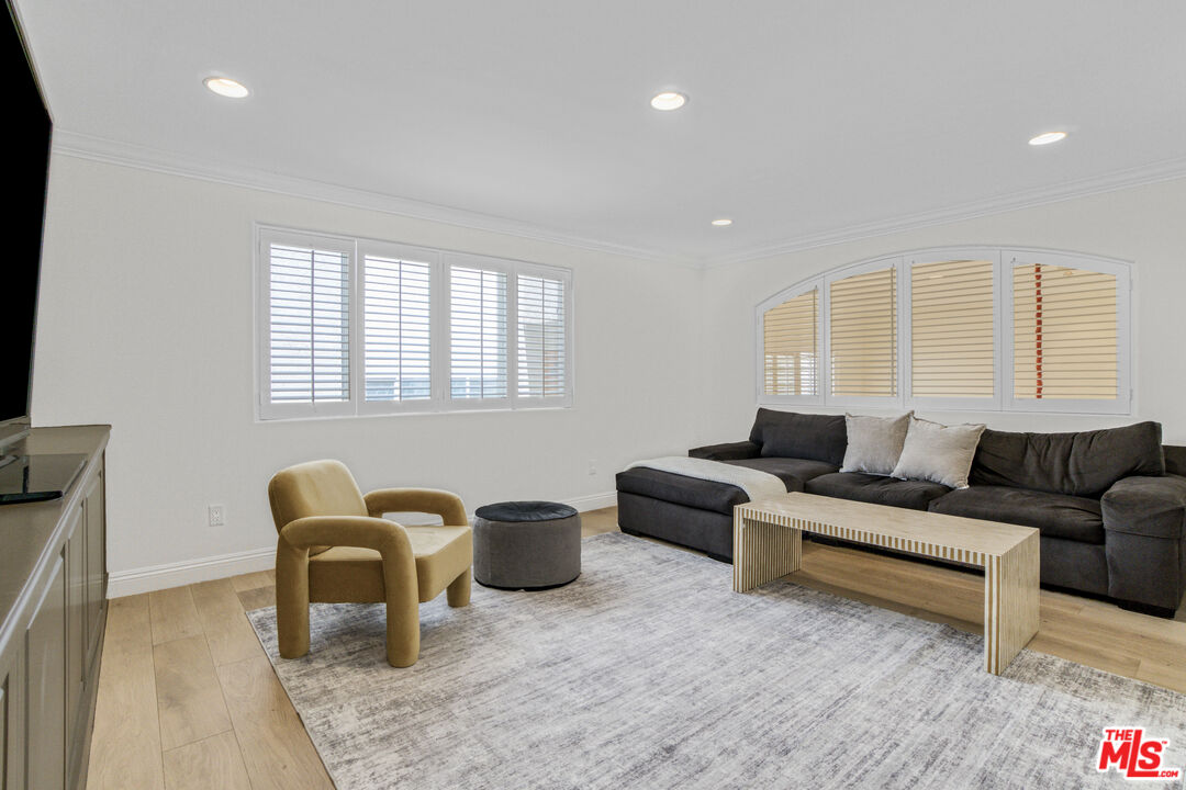 MLS #25624111 image #12