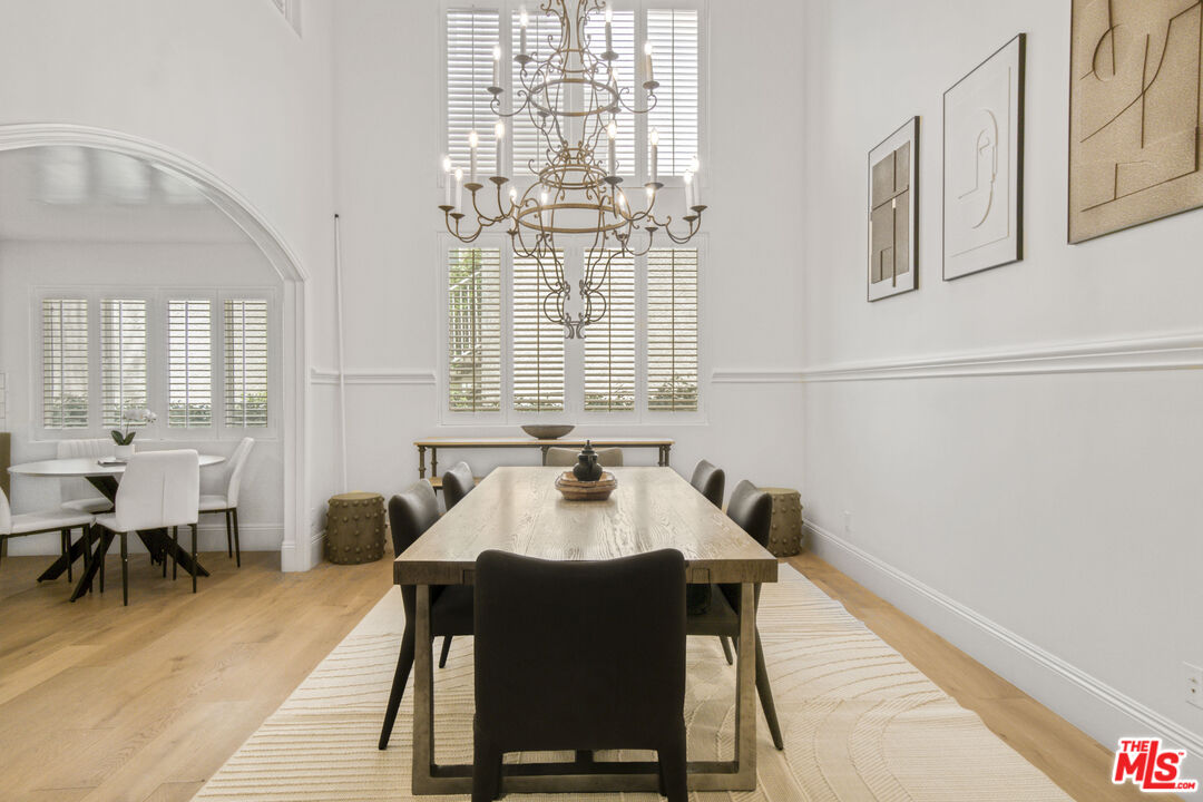 MLS #25624111 image #1