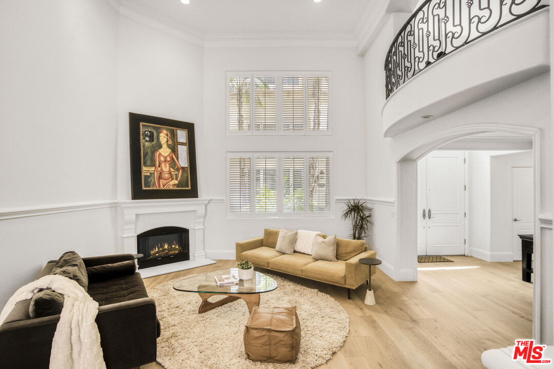 MLS #25624111 image #2