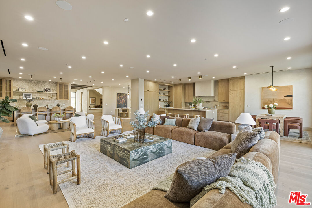 MLS #25624145 image #19