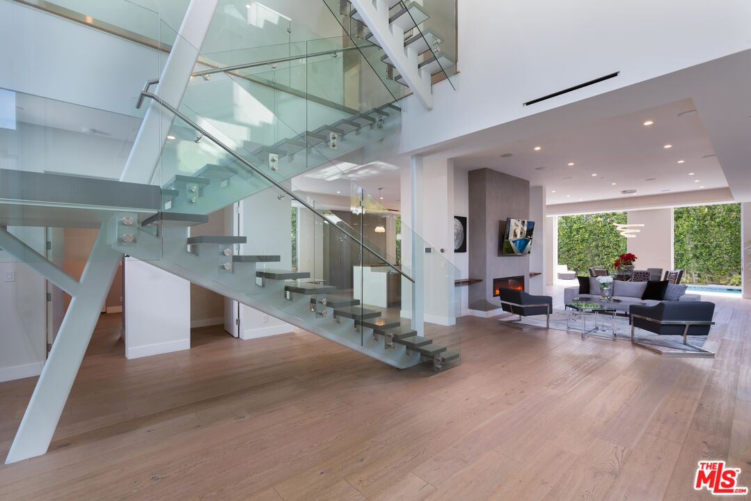 MLS #25624427 image #3