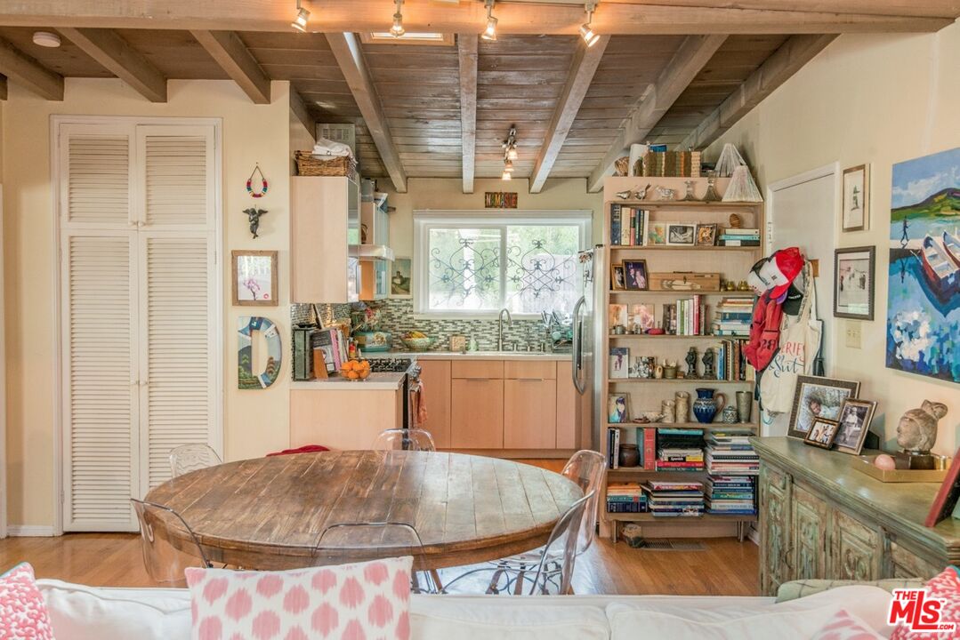 MLS #25624439 image #9