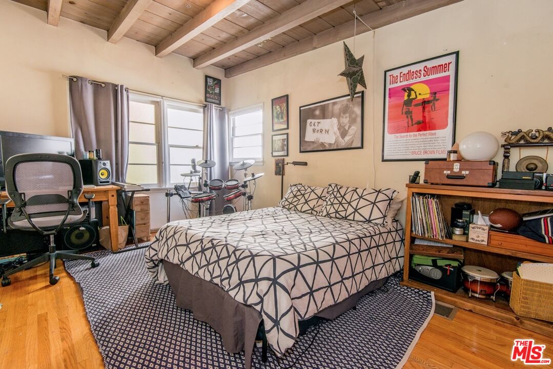 MLS #25624439 image #14