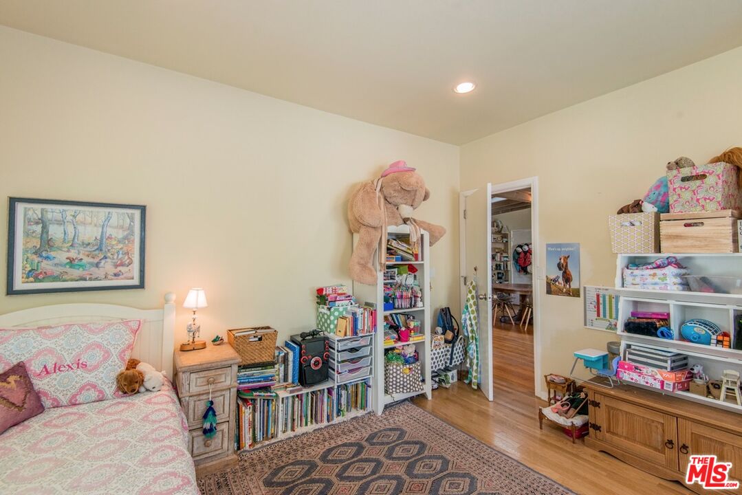 MLS #25624439 image #17