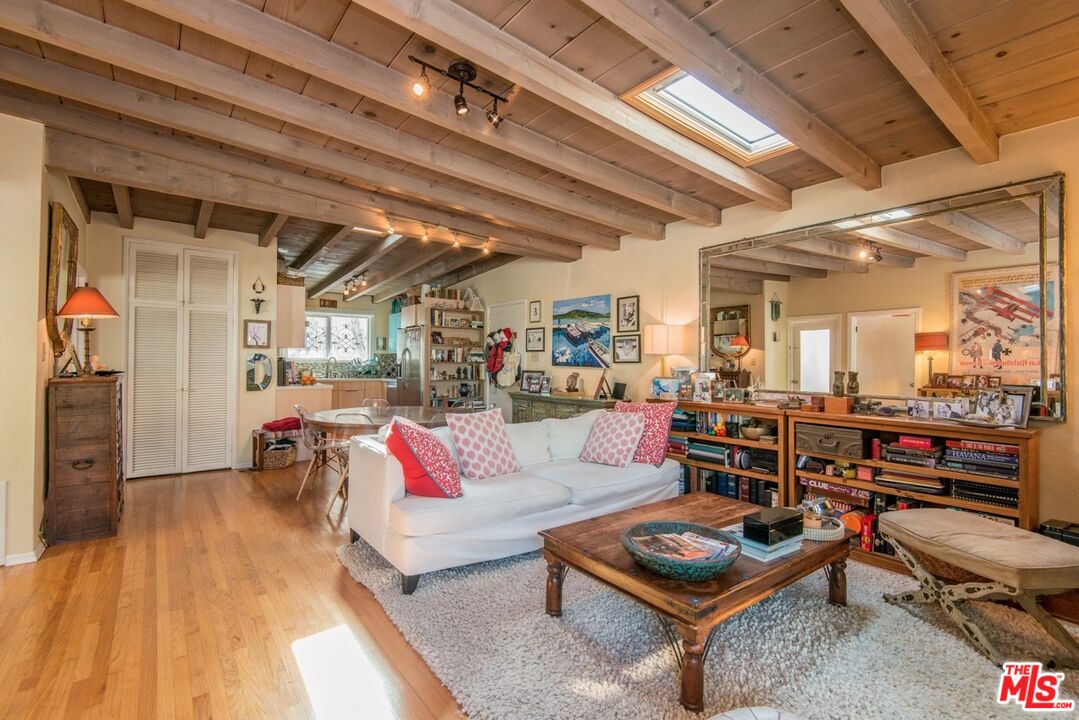 MLS #25624439 image #3