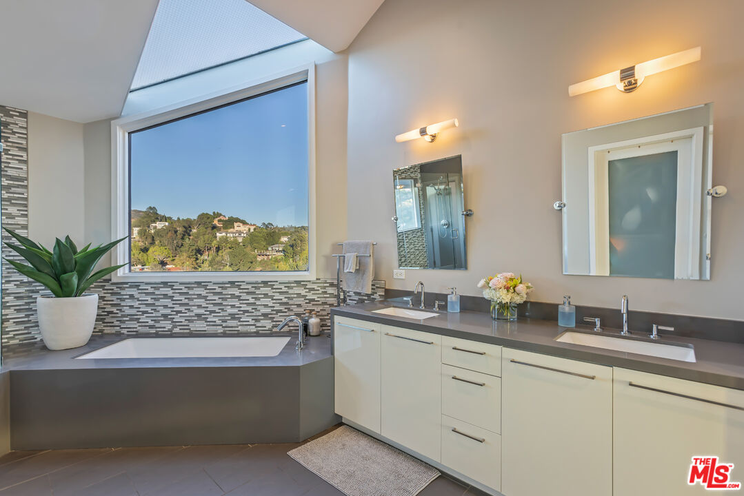 MLS #25624501 image #34