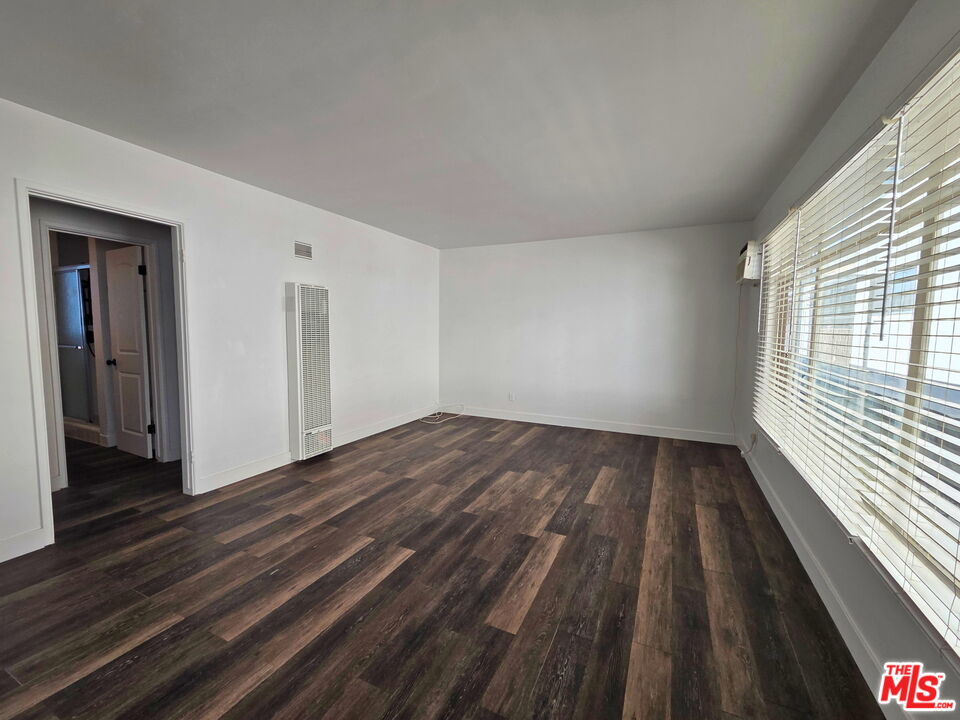 MLS #25624815 image #1