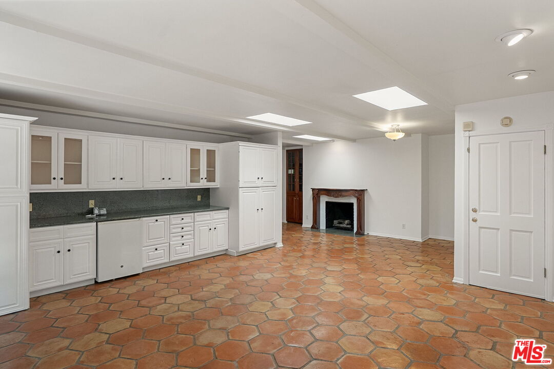 MLS #25624933 image #18