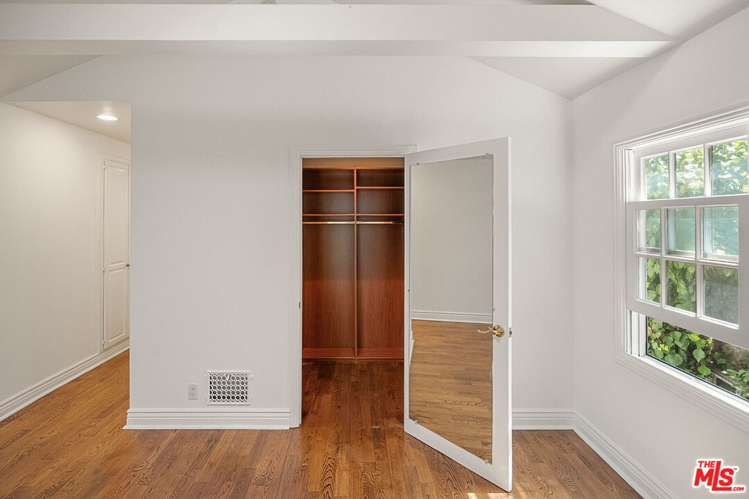 MLS #25624933 image #22